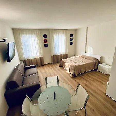 House 325